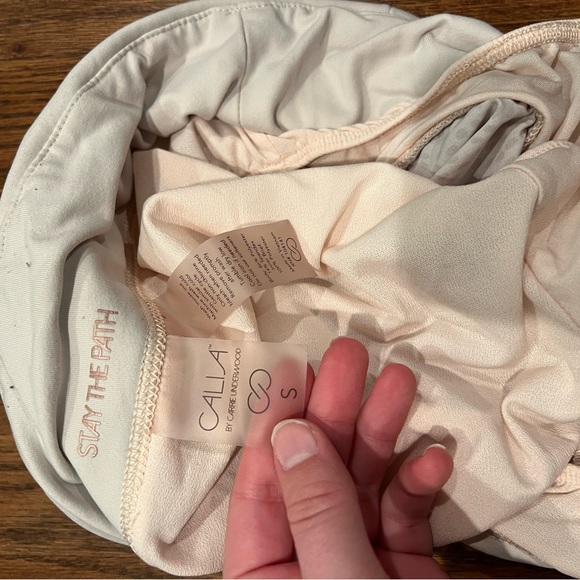 CALIA SHORTS - Picture 2 of 3